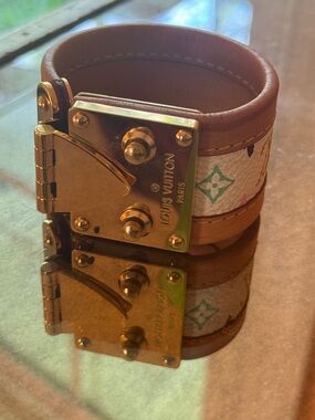 Louis Vuitton white leather  Monogram Cuff with Gold Hardware